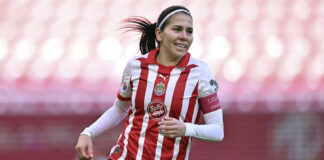 Licha Cervantes lleva a Chivas Femenil a golear 10-2 a Santos Laguna Licha Cervantes lleva a Chivas Femenil a golear 10-2 a Santos Laguna