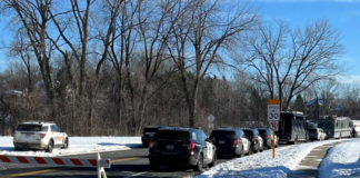 Ultimo Momento: dos policías y un paramédico, asesinados a tiros en Burnsville Ultimo Momento: dos policías y un paramédico, asesinados a tiros en Burnsville