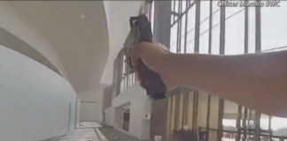 Escalofriante: publican cámara corporal del tiroteo en la iglesia Lakewood Escalofriante: publican cámara corporal del tiroteo en la iglesia Lakewood