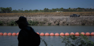 El proyecto de ley fronterizo bipartidista de 188.000 millones de dólares tiene críticas El proyecto de ley fronterizo bipartidista de 188.000 millones de dólares tiene críticas