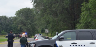 Ramsey aprobó un contrato para que la oficina del sheriff patrulle Falcon Heights por un año más Ramsey aprobó un contrato para que la oficina del sheriff patrulle Falcon Heights por un año más