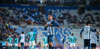 Pachuca derrota a León en partido pendiente y alcanza el liderato general Pachuca derrota a León en partido pendiente y alcanza el liderato general
