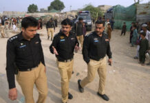 12 muertos en 50 ataques durante las elecciones de Pakistán 12 muertos en 50 ataques durante las elecciones de Pakistán