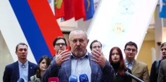 Boris Nadezhdin, opositor ruso, lanza candidatura presidencial en desafío a Putin Opositor ruso lanza su candidatura presidencial en desafío a Putin