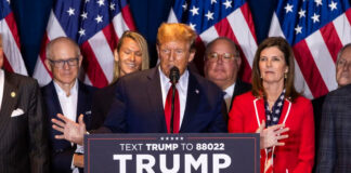 Trump arrasa en votaciones en Carolina del Sur pese a sus 90 cargos penales Trump arrasa en votaciones en Carolina del Sur pese a sus 90 cargos penales