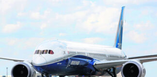 Por turbulencia severa, Boeing 787 aterriza de emergencia en Nueva York Por turbulencia, Boeing 787 aterriza de emergencia en NY; 22 pasajeros heridos