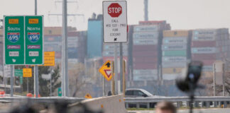 Buscan cuerpos de seis latinos tras derrumbe de puente en Baltimore Búscan cuerpos de seis latinos tras derrumbe de puente en Baltimore