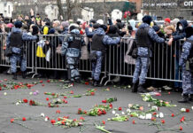 45 personas arrestadas en Rusia en actos por funeral de Navalny 45 personas arrestadas en Rusia en actos por funeral de Navalny