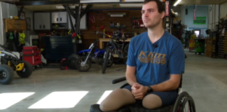 Un ex corredor de Snocross se recupera tras perder sus dos piernas en accidente agrícola Un ex corredor de Snocross se recupera tras perder sus dos piernas en accidente agrícola