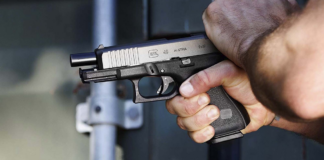 Ellison se une a otros 12 fiscales para una posible demanda gigante a Glock por sus pistolas Ellison se une a otros 12 fiscales para una posible demanda gigante a Glock por sus pistolas