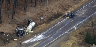 Wisconsin: nueve muertos tras un choque entre un camión y una camioneta Wisconsin: nueve muertos tras un choque entre un camión y una camioneta