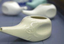 Ameba comecerebros es vinculada a enjuague y dispositivos nasales Ameba comecerebros es vinculada a enjuague y dispositivos nasales