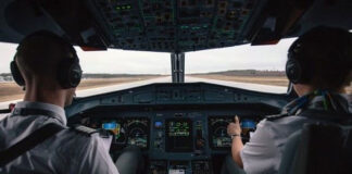 Pilotos de aerolínea indonesia se durmieron en pleno vuelo, ¿qué pasó? Pilotos de aerolínea indonesia se durmieron en pleno vuelo, ¿qué pasó?