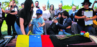 El grupo criminal transnacional del “Tren de Aragua” desangra a los chilenos El grupo criminal transnacional del "Tren de Aragua" desangra a los chilenos