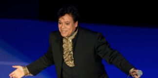 “Amor eterno”, de Juan Gabriel, entra a la Biblioteca del Congreso "Amor eterno", de Juan Gabriel, entra a la Biblioteca del Congreso