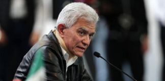 En Ecuador denuncian al diplomático mexicano, Roberto Canseco Gobierno de Ecuador denuncia al diplomático mexicano, Roberto Canseco