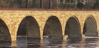 El puente Stone Arch cierra desde el lunes: tiene 141 años y necesita refacciones El puente Stone Arch cierra desde el lunes: tiene 141 años y necesita refacciones