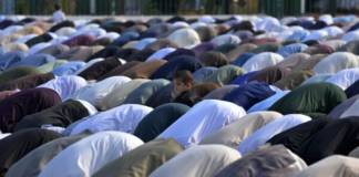 Los musulmanes de Minnesota y de todo el mundo están listos para celebrar el Eid al-Fitr Los musulmanes de Minnesota y de todo el mundo están listos para celebrar el Eid al-Fitr