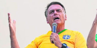 Bolsonaro es inhabilitado por 8 años en Brasil; acusa “persecución sin fin” Bolsonaro es inhabilitado por 8 años en Brasil; acusa "persecución sin fin"