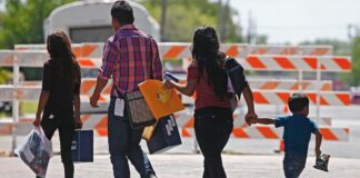 Senado veta de nuevo legislación para restringir la migración Senado veta de nuevo legislación para restringir la migración