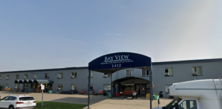 Un asilo de ancianos de Red Wing bajo gestión del MDH fue cerrado: 120 despidos Un asilo de ancianos de Red Wing bajo gestión del MDH fue cerrado: 120 despidos