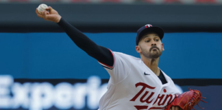Twins se recuperan de la caída ante Boston (que cortó la racha de 12 victorias) y vencen a los Marineros Twins se recuperan de la caída ante Boston (que cortó la racha de 12 victorias) y vencen a los Marineros