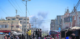 50 muertos en bombardeo israelí contra centro de desplazados en Gaza Mueren 50 personas en bombardeo israelí contra centro de desplazados en Gaza