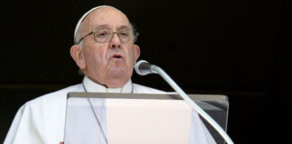 Papa Francisco dice que la economía liberal no acepta “la justicia social” Papa Francisco dice que la economía liberal no acepta "la justicia social"