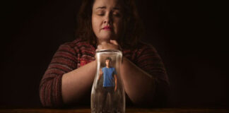 Netflix enfrenta demanda de 50 millones de dólares por la serie “Baby Reindeer” Netflix enfrenta demanda de 50 millones de dólares por la serie "Baby Reindeer"