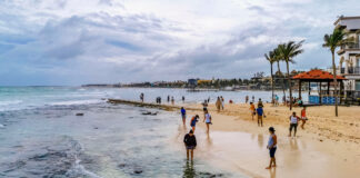 La aún tormenta tropical Beryl avanza imparable hacia el sureste del Caribe La aún tormenta tropical Beryl avanza imparable hacia el sureste del Caribe