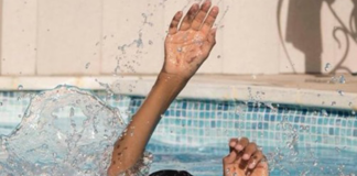 Un niño de 5 años murió días después de que lo sacaran de la piscina en un complejo de Edina Un niño de 5 años murió días después de que lo sacaran de la piscina en un complejo de Edina