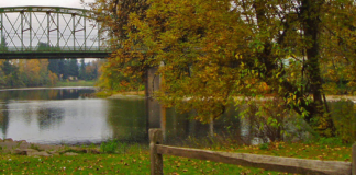 Carver: el puente de Main Street se cierra debido a inundaciones Carver: el puente de Main Street se cierra debido a inundaciones