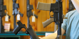 Liberan los “bump stocks”, el dispositivo utilizado durante el tiroteo masivo más mortífero en 2017 Liberan los “bump stocks”, el dispositivo utilizado durante el tiroteo masivo más mortífero en 2017