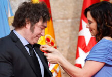 Instituto Liberal de Praga se desvincula del premio entregado a Milei Instituto Liberal de Praga se desvincula del premio entregado a Milei