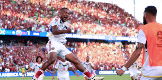 Copa América 2024: Venezuela aplasta a Jamaica y avanza a Cuartos de Final Copa América 2024: Venezuela aplasta a Jamaica y avanza a Cuartos de Final