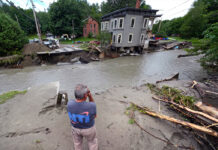 Beryl deja sin energía a Houston, donde ahora el calor asfixia a los habitantes El huracán Beryl deja sin energía a Houston, donde el calor asfixia a los habitantes