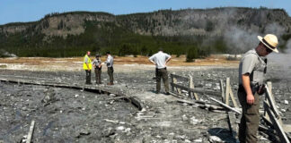 Cierran Cuenca de Biscuit, en Yellowstone, por explosión de geiser Cierran Cuenca de Biscuit, en Yellowstone, por explosión de geiser