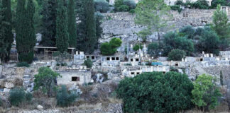 Tras desalojos, colonos israelíes ocupan casas de familias palestinas en Jerusalén Tras desalojos, colonos israelíes ocupan casas de familias palestinas en Jerusalén