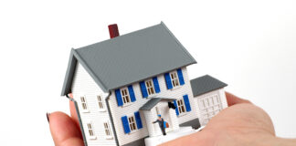 Habitantes luchan por encontrar vivienda  por aumento de alquiler Habitantes luchan por encontrar vivienda por aumento de alquiler