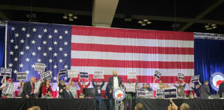 Royce White desafiará a Amy Klobuchar para el Senado de EE.UU Royce White desafiará a Amy Klobuchar para el Senado de EE.UU