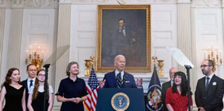 Un éxito de EEUU y aliados, el “histórico” intercambio de prisioneros Un éxito de EEUU y aliados, el “histórico” intercambio de prisioneros