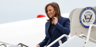 Kamala Harris va tras el voto de los republicanos decepcionados de Trump Kamala Harris va tras el voto de los republicanos decepcionados de Trump