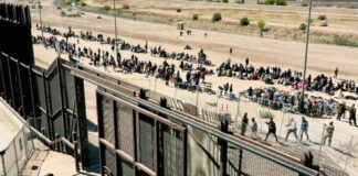 Trump visita la frontera para quitar foco a la Convención Demócrata Trump visita la frontera para quitar foco a la Convención Demócrata