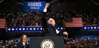 Tim Walz, dice que Trump no tiene “ni idea” de servir a EEUU; reta a debatir a Vance Tim Walz, dice que Trump no tiene "ni idea" de servir a EEUU; reta a debatir a Vance