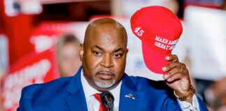 Candidato republicano se llamó “nazi negro” en web porno, revela CNN Candidato republicano se llamó "nazi negro" en web porno, revela CNN