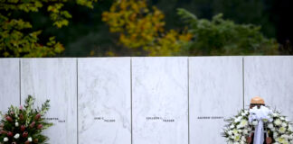 Nueva York recuerda a las víctimas del 9-11 en el 23 aniversario Nueva York recuerda a las víctimas del 9-11 en el 23 aniversario