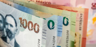 Peso mexicano vuelve a caer; cierra en 19.32 pesos por dólar Peso mexicano vuelve a caer; cierra en 19.32 pesos por dólar