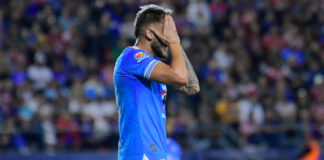 Cruz Azul sufre y recibe goleada de 3-1 por parte del San Luis Cruz Azul sufre y recibe goleada de 3-1 por parte del San Luis