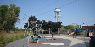 Distrito escolar de Robbinsdale enfrenta déficit presupuestario de $20 millones de dólares El distrito escolar de Robbinsdale enfrenta un déficit presupuestario de $20 millones debido a un error contable