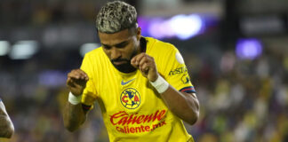 El América tiene una noche redonda y golea 5-0 a Mazatlán El América tiene una noche redonda y golea 5-0 a Mazatlán